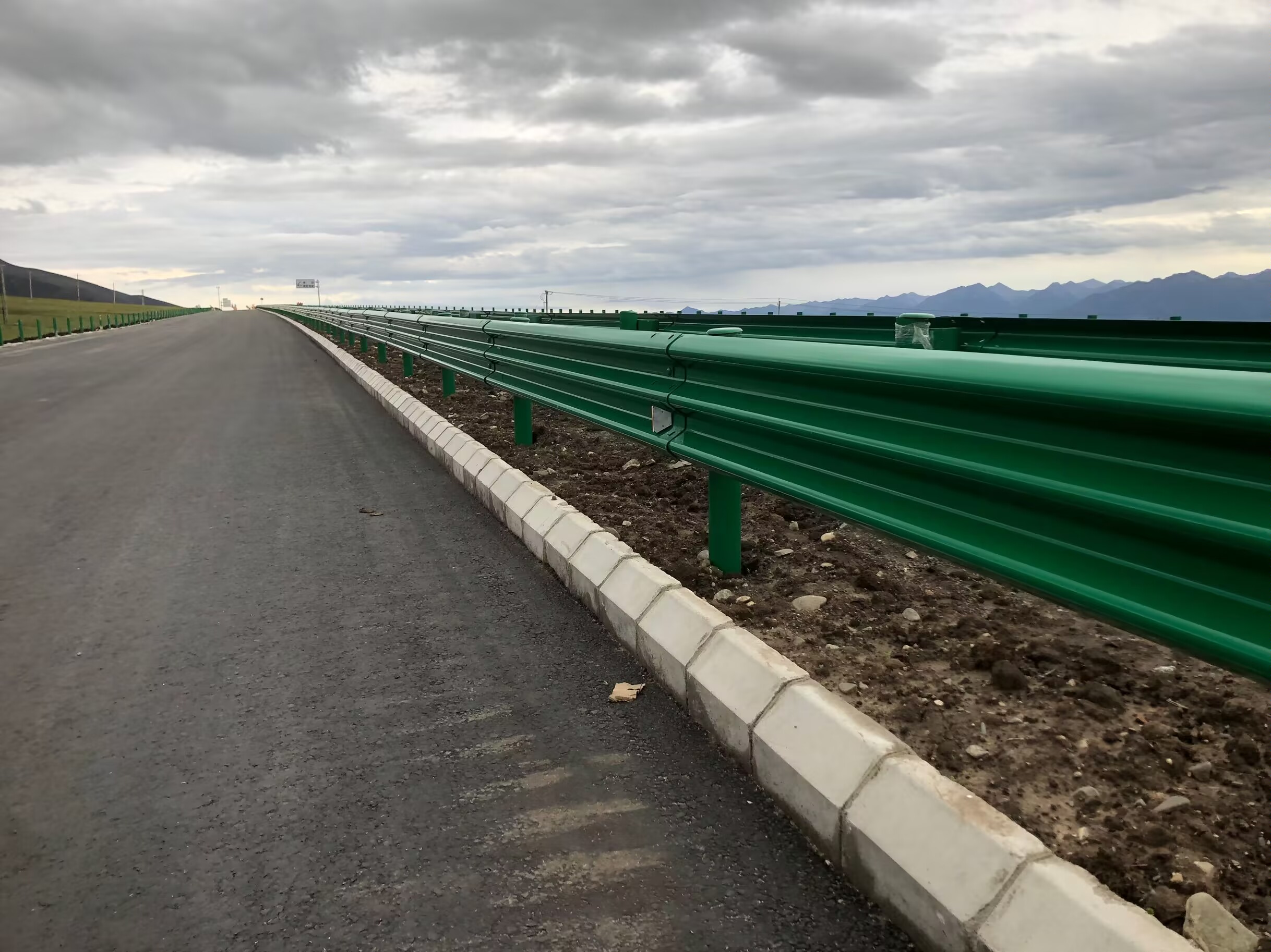 和平区乡村公路波形护栏防撞波形护栏 - 推荐